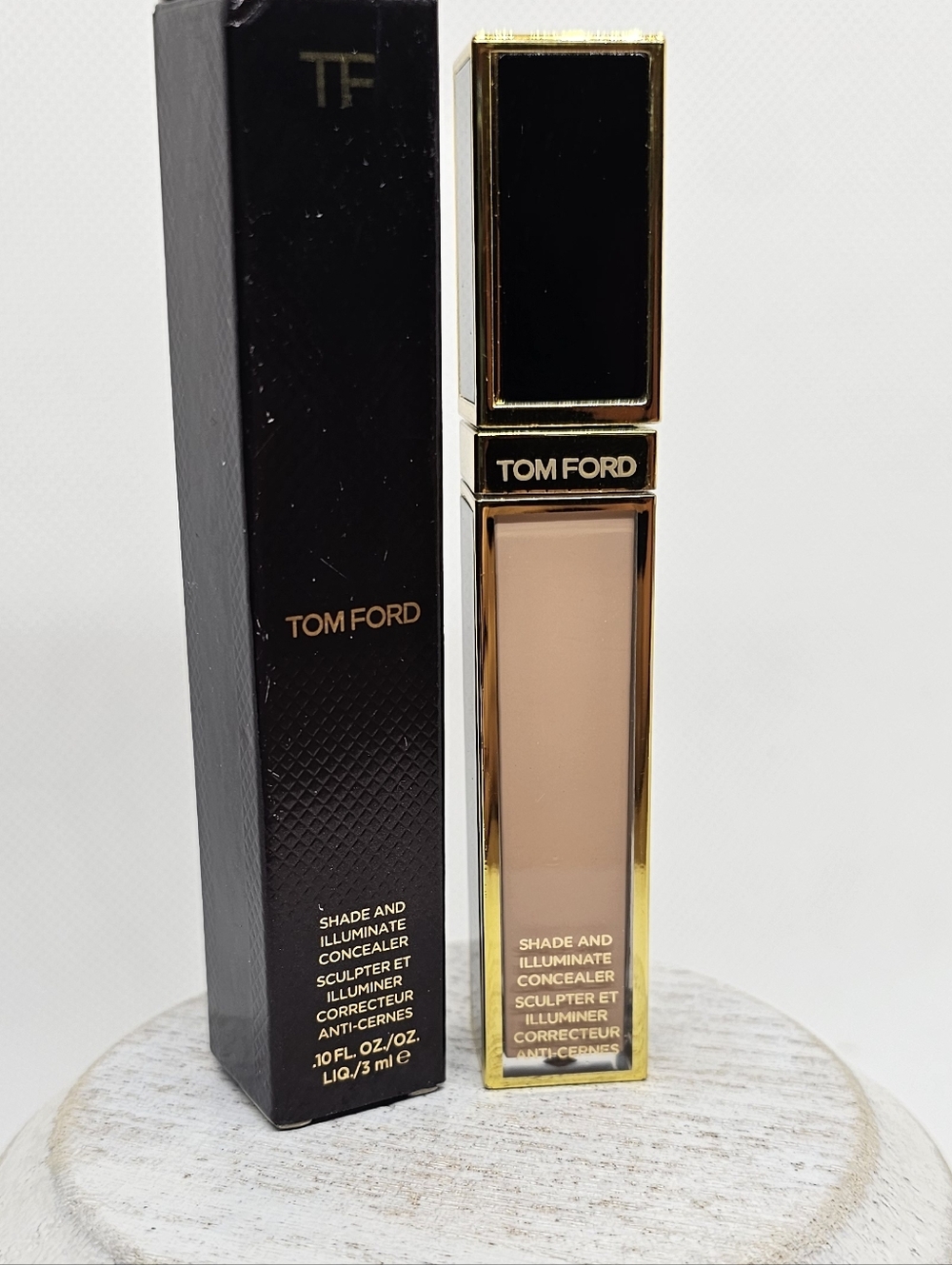 Tom Ford Shade & Illuminate Concealer — 1CO Silk Shade